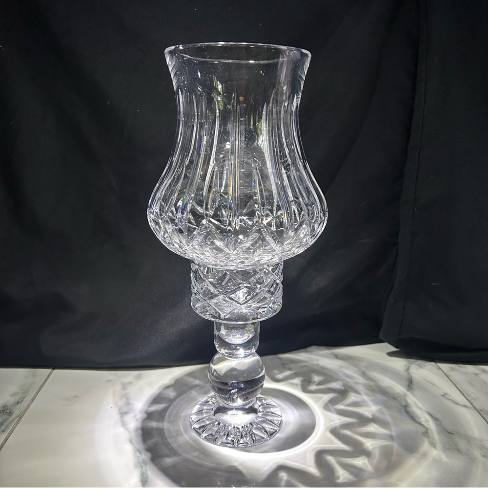 Elegant Crystal Vase
